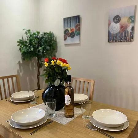Apartamento Modern -1bdr 4p - 300m From The Antibes