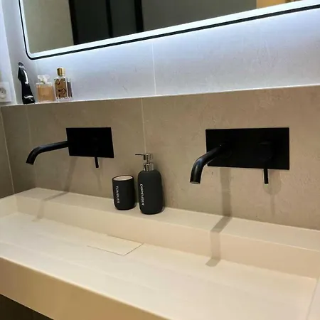 Apartamento Modern -1bdr 4p - 300m From The