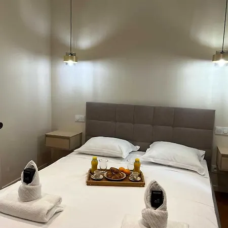 Apartamento Modern -1bdr 4p - 300m From The Antibes