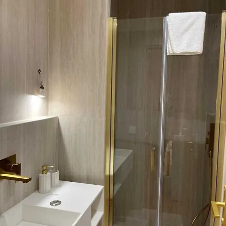 Modern -1bdr 4p - 300m From The Apartamento *