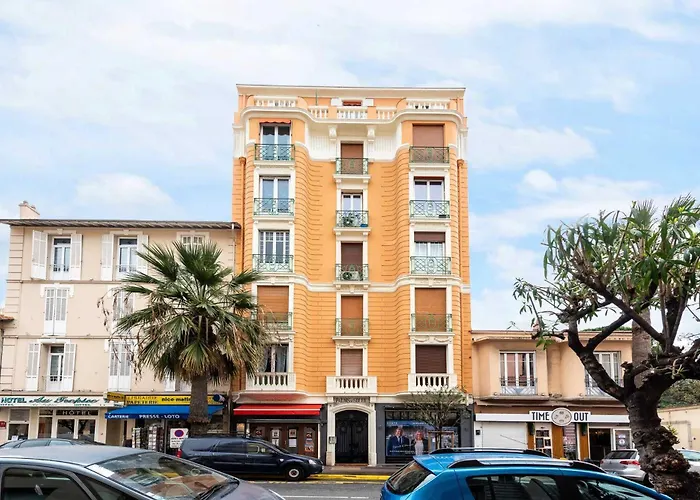 Modern -1bdr 4p - 300m From The Daire Antibes