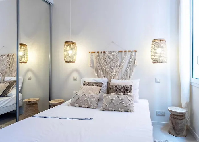 Modern -1bdr 4p - 300m From The * Antibes